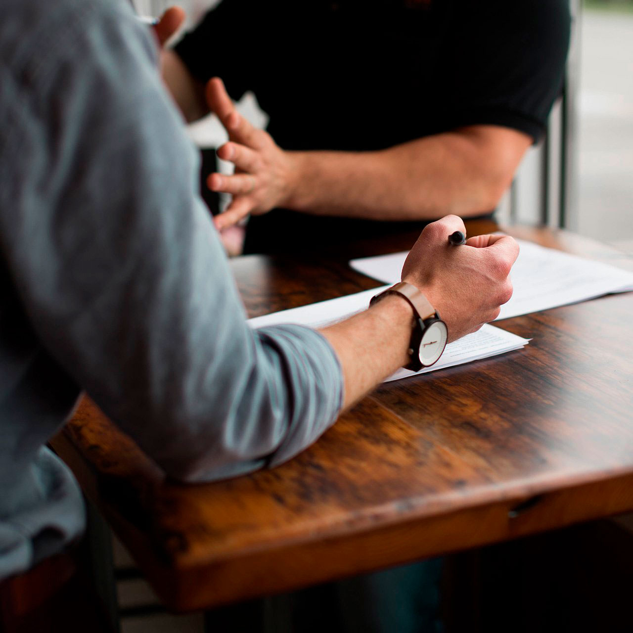 two-men-talking-business-interview_
